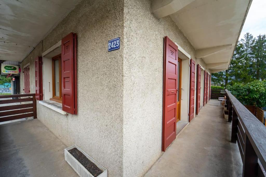 Chez Alexandra Apartamento Sévrier Exterior foto